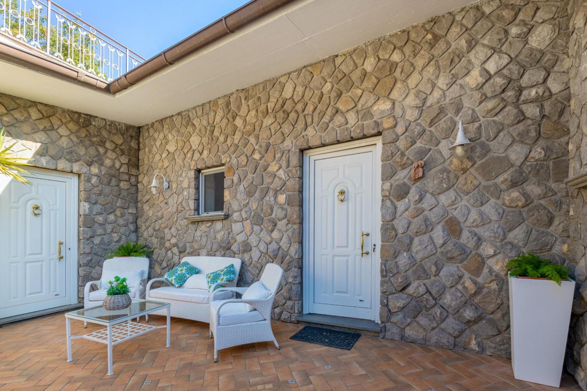 Amore Rentals - Villa Grazielluccia Sorrento Exterior photo